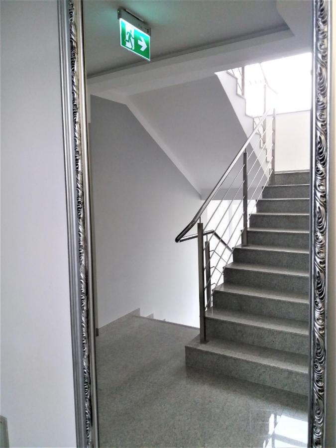 Apartamenty Czestochowa Eu "Parking Gratis" 外观 照片